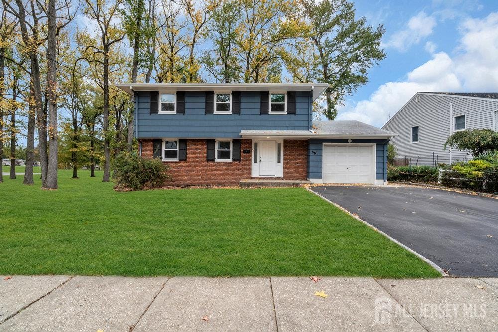 66 Claremont Avenue Image 4