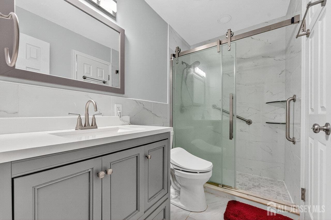 3 Heritage Lane, Fords, NJ, 08863 image 13