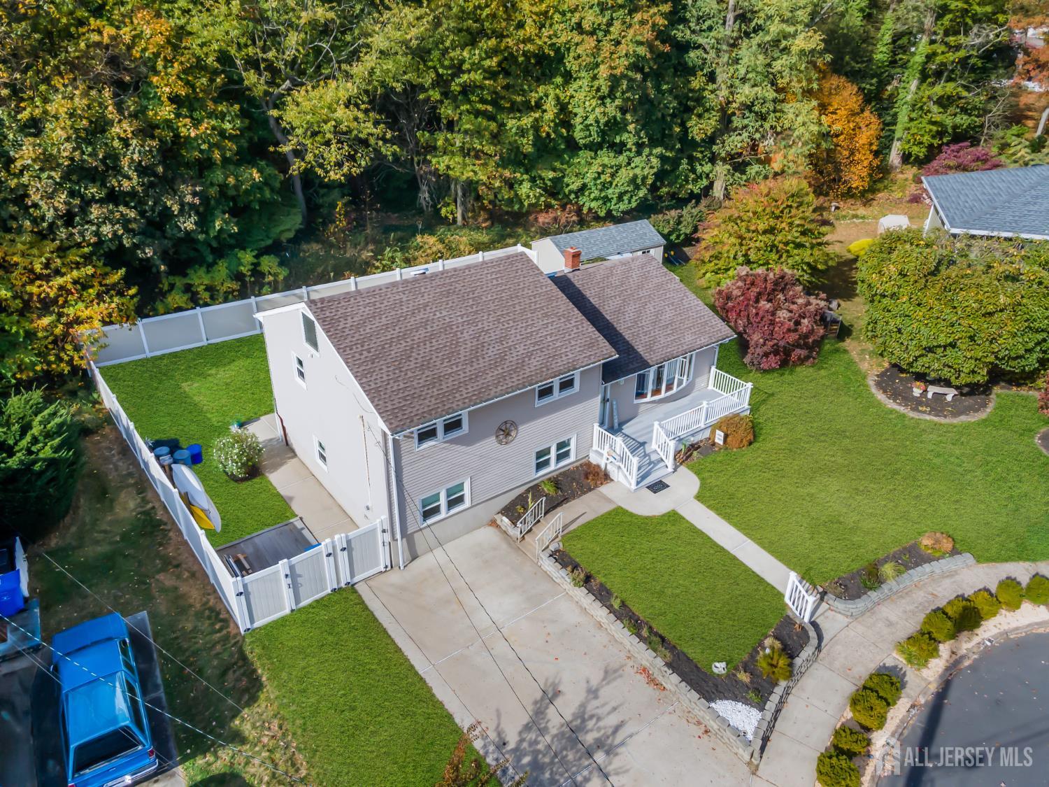 4 Nicholas Court Image 3