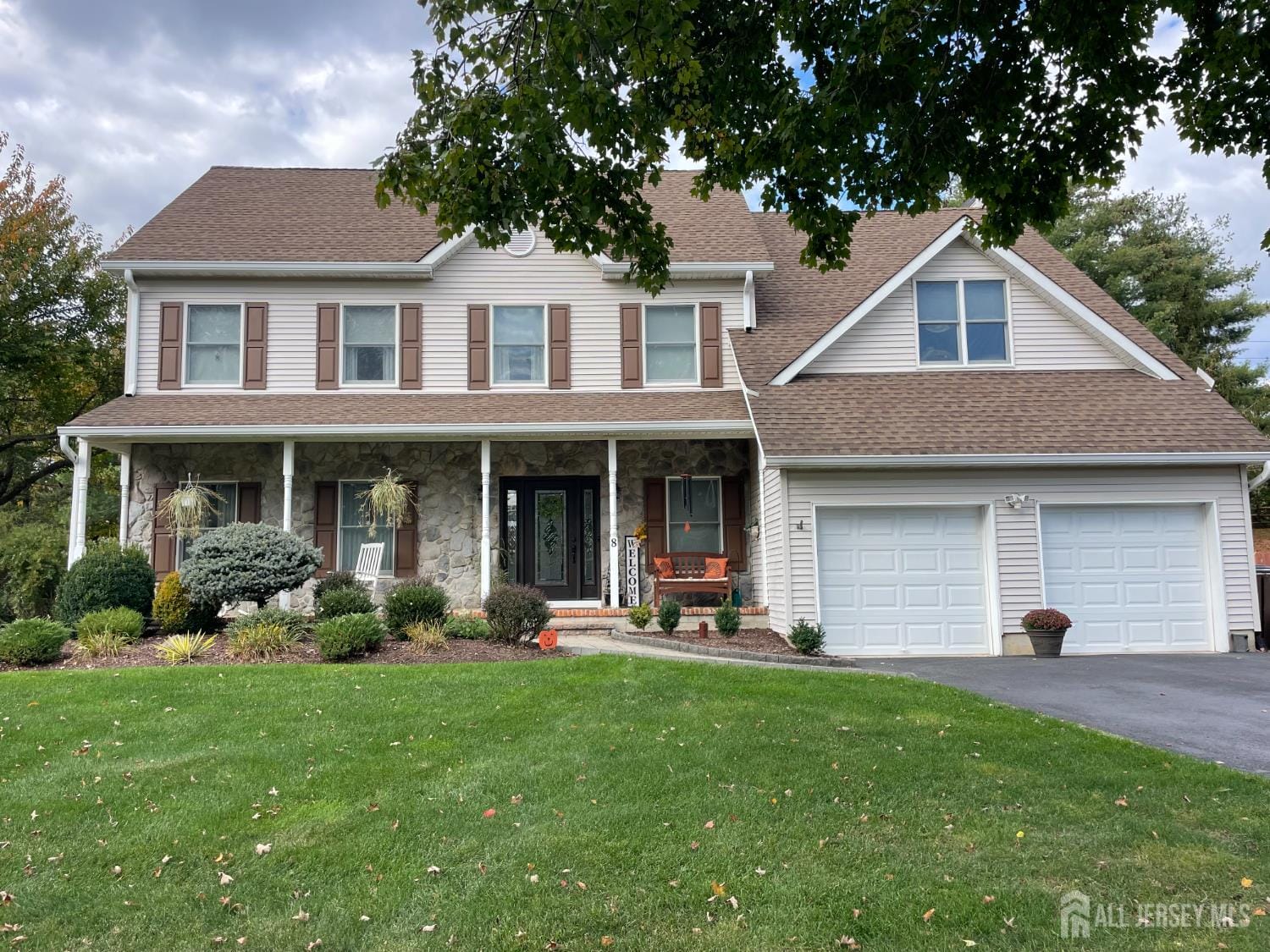 8 Knight Drive, Plainsboro, NJ, 08536