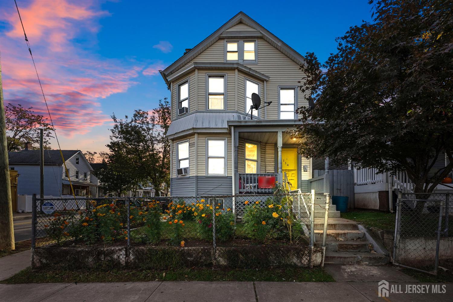 114 Joyce Kilmer Avenue, New Brunswick, NJ, 08901