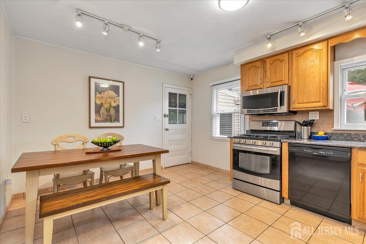 11 Shadowlawn Drive, Colonia, NJ, 07067 image 10