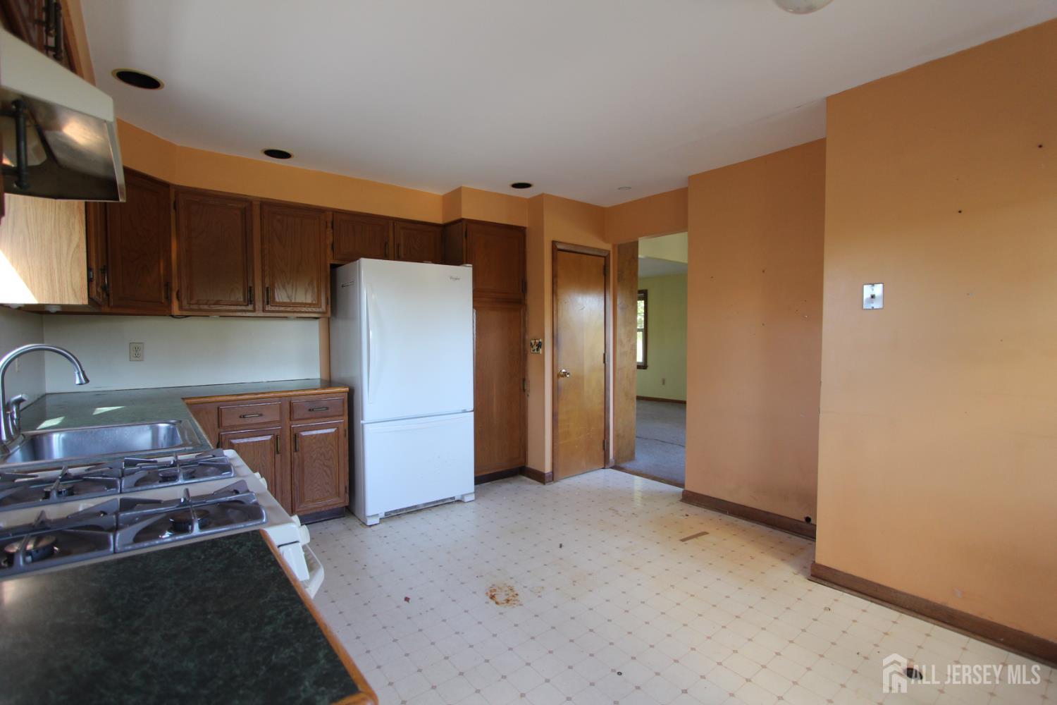 1115 Cherry Street, South Plainfield, NJ, 07080 image 6