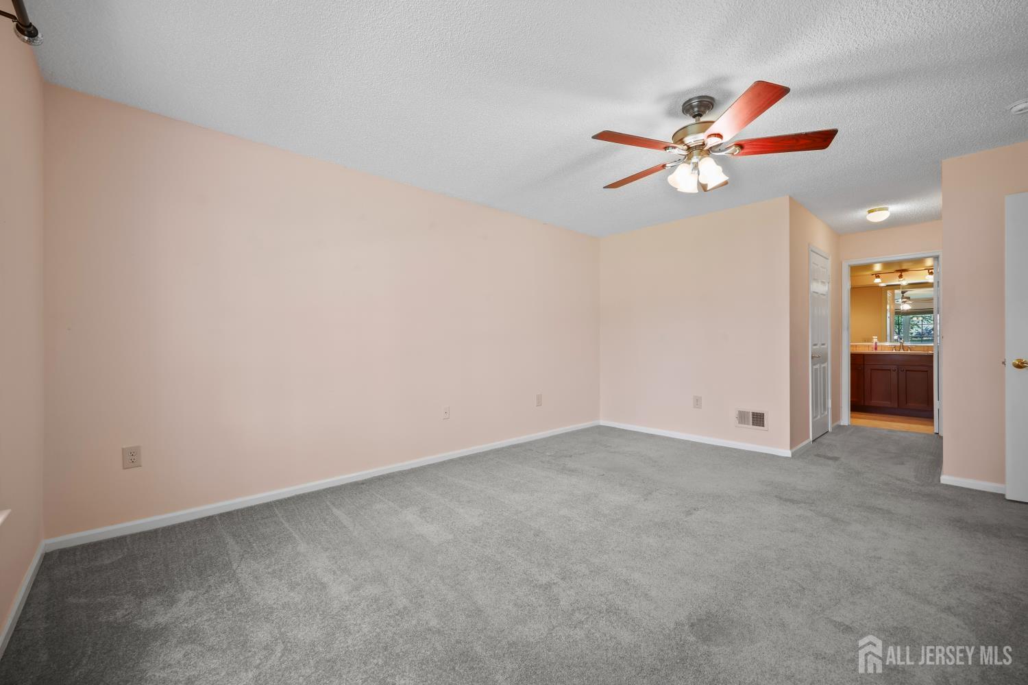 162 Goldfinch Drive, Monroe, NJ, 08831 image 21