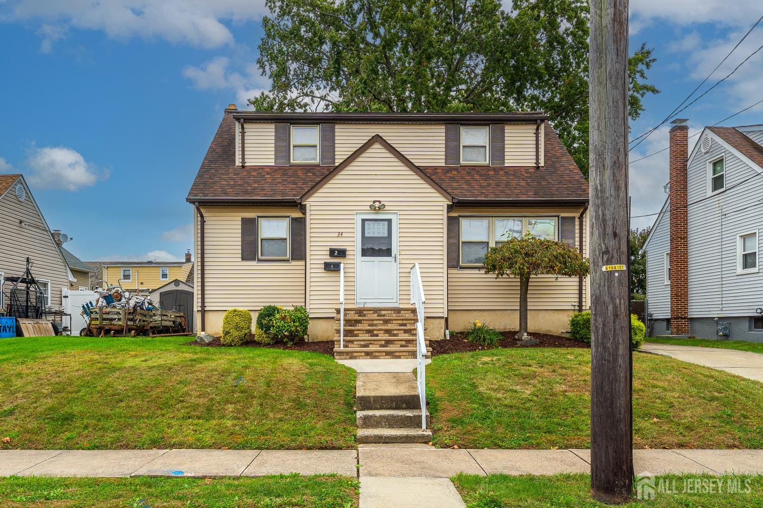 34 Taylor Avenue, Carteret, NJ, 07008
