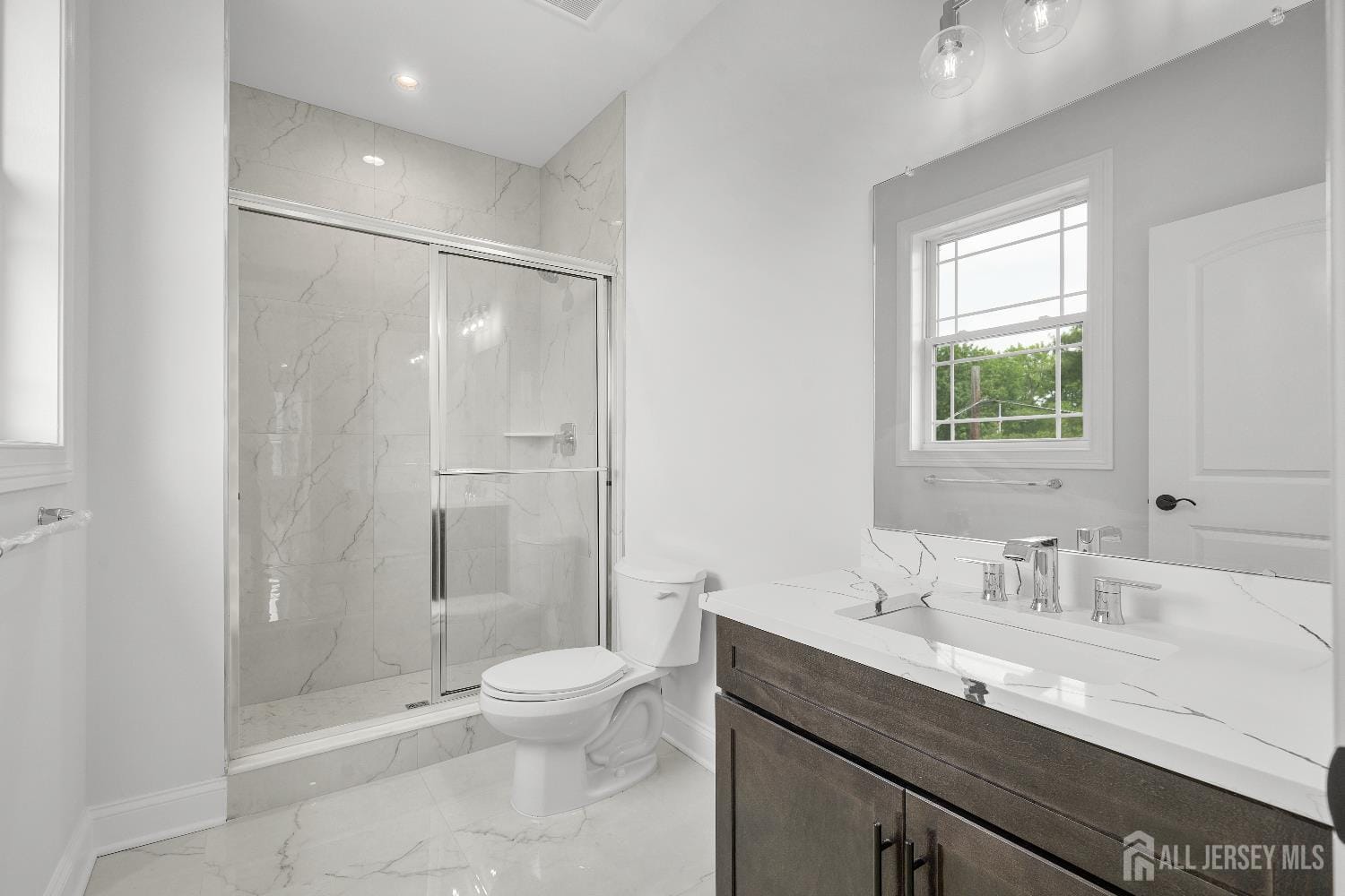 9 Links Drive, Edison, NJ, 08820 image 57