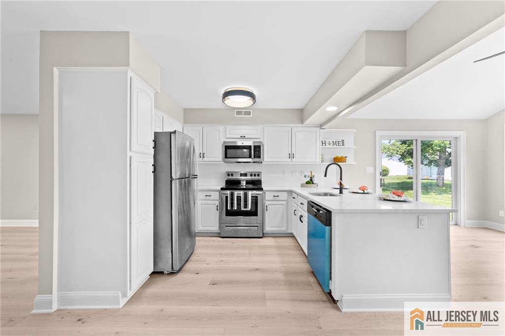 442 Dahlia Plaza 442A, Monroe, NJ, 08831 image 7