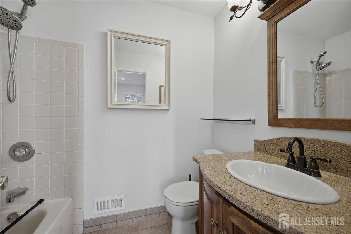 12 Dartmouth Way, North Brunswick, NJ, 08902 image 22