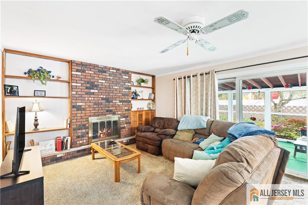 70 Creamer Drive, Sayreville, NJ, 08872 image 18