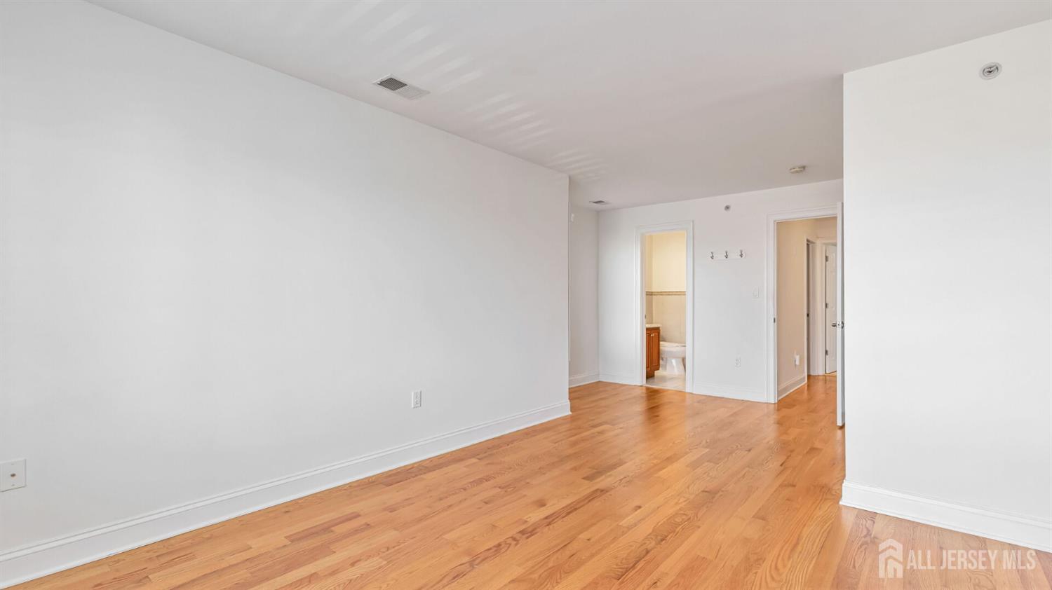 112 N Broadway C, South Amboy, NJ, 08879 image 26