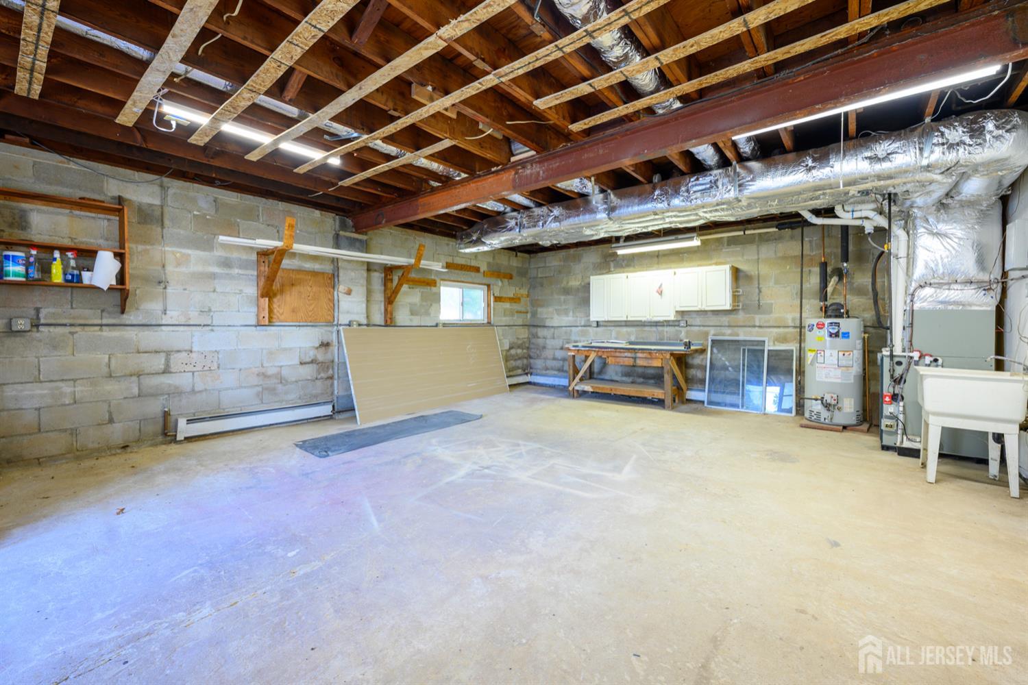 65 ORANGE Street, Edison, NJ, 08817 image 13