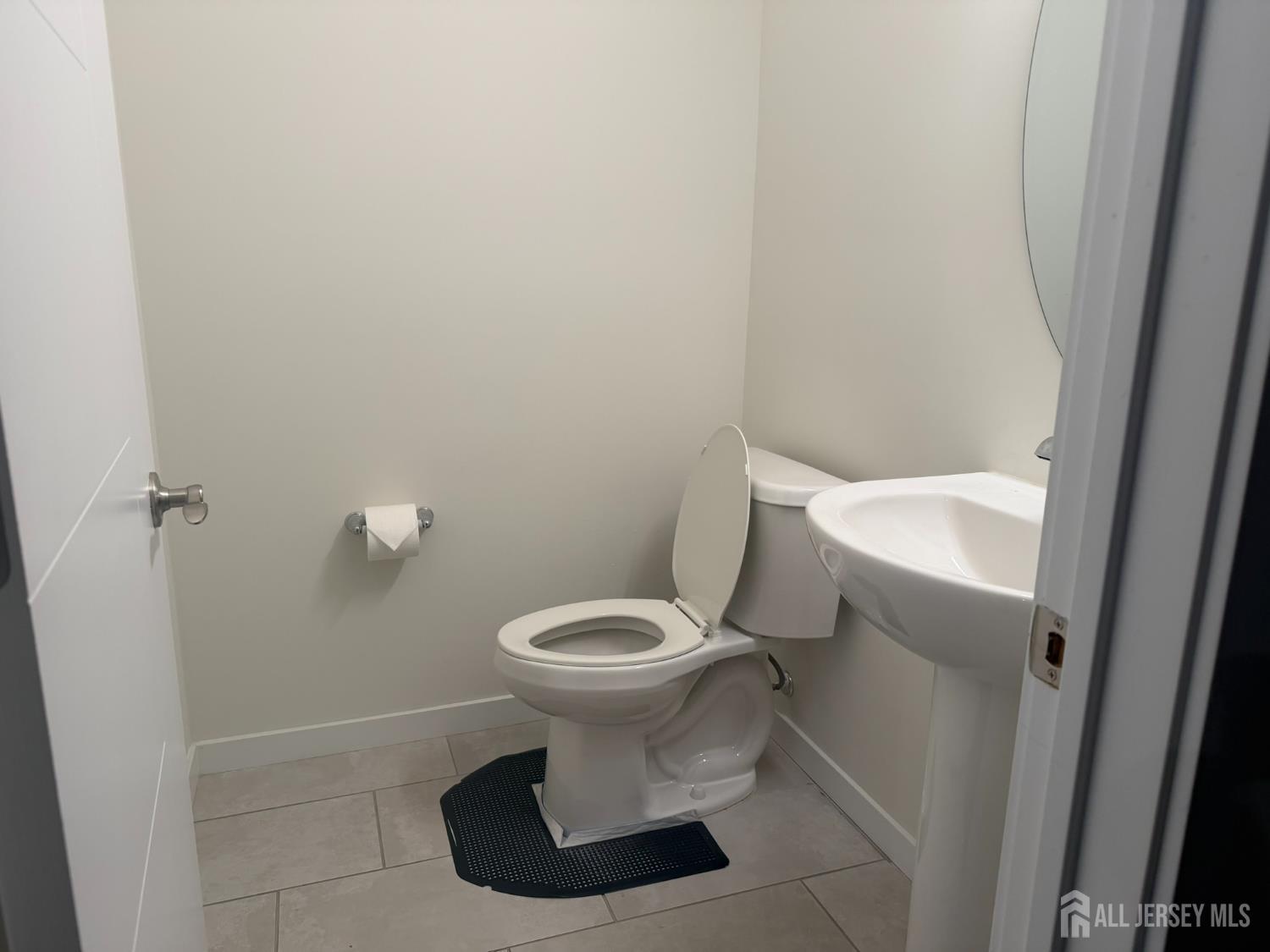 524 Lorhan Drive 524, Piscataway, NJ, 08854 image 16