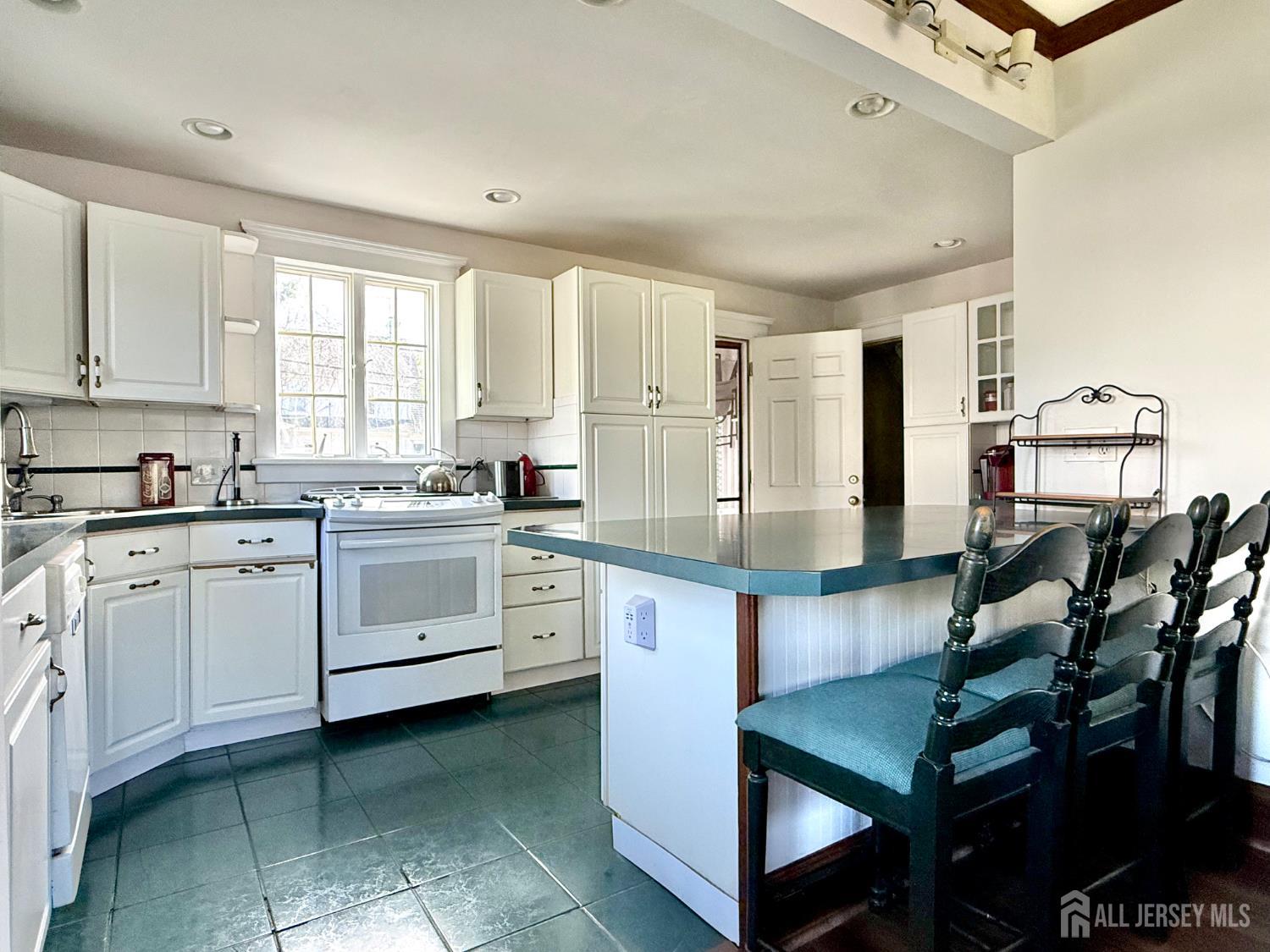 316 Harrison Avenue, Highland Park, NJ, 08904 image 13