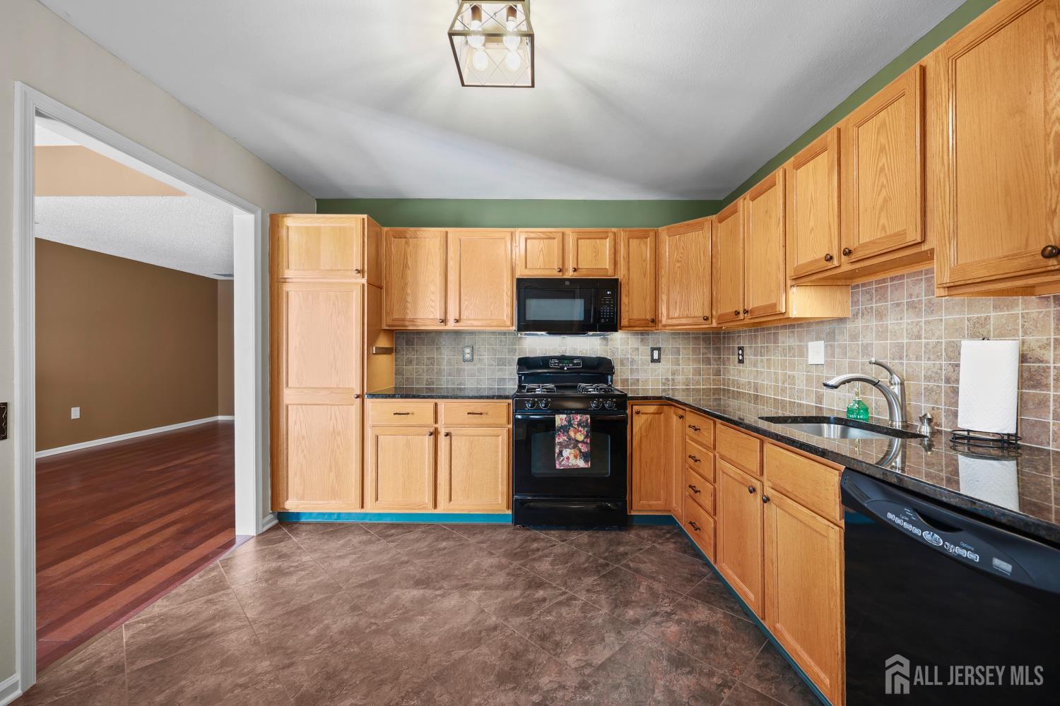 162 Goldfinch Drive, Monroe, NJ, 08831 image 14