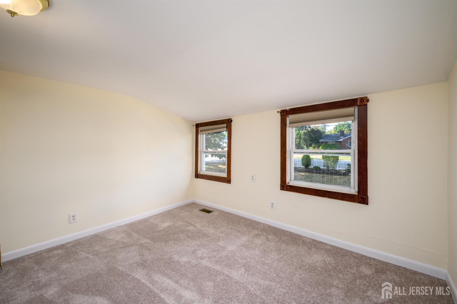 65 ORANGE Street, Edison, NJ, 08817 image 35