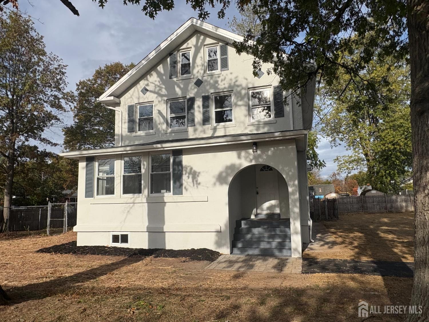 111 Doyle Street Image 2