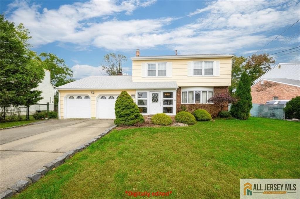 12 W Clark Place, Colonia, NJ, 07067