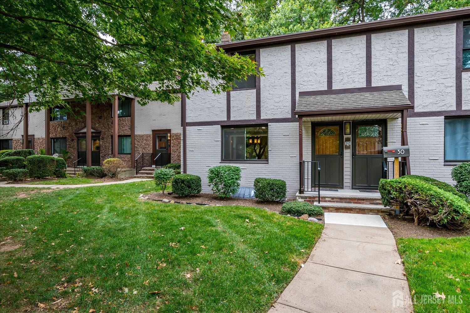 32 Kate Lane, Metuchen, NJ, 08840