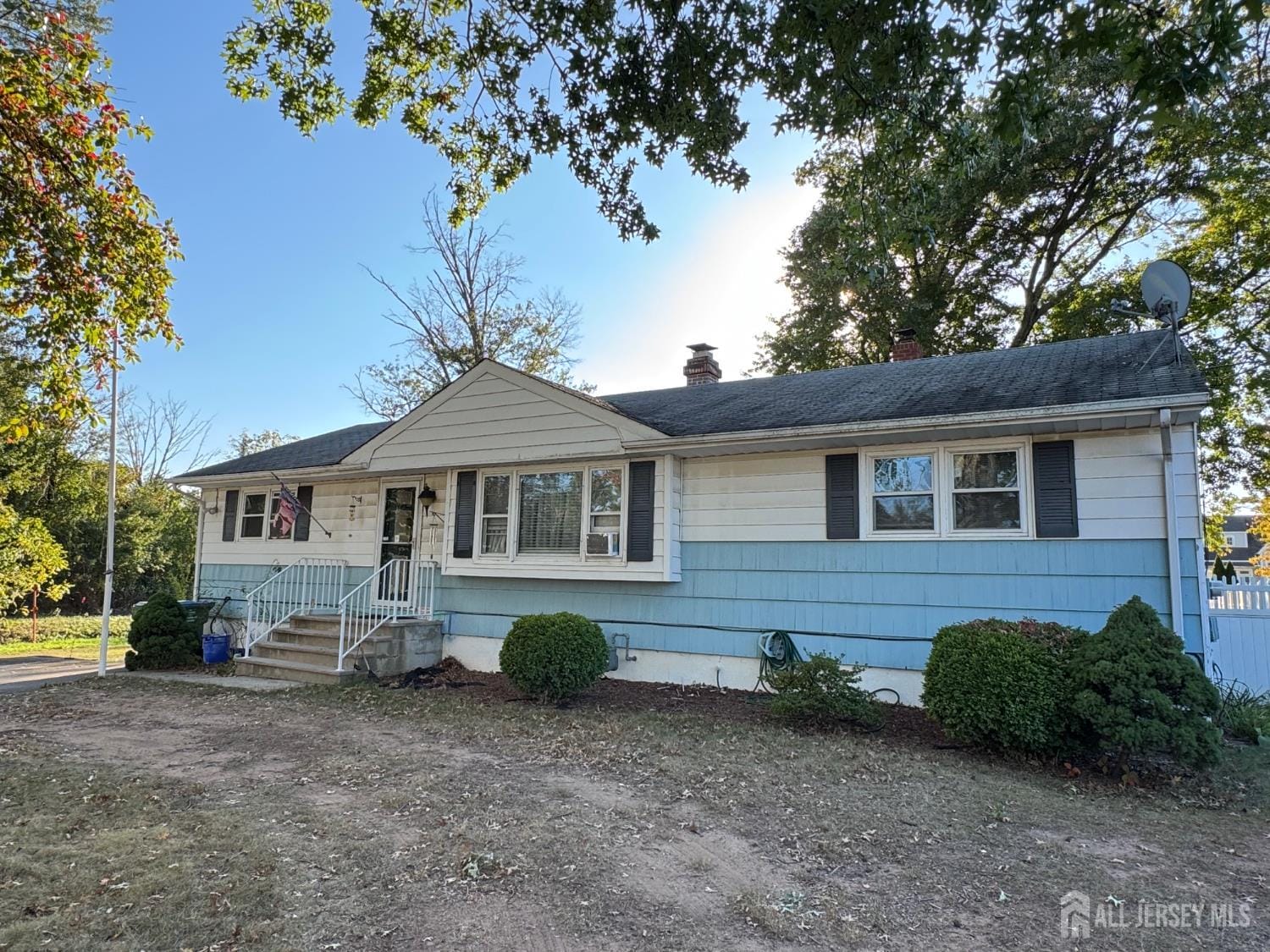 97 Howard Avenue Image 1