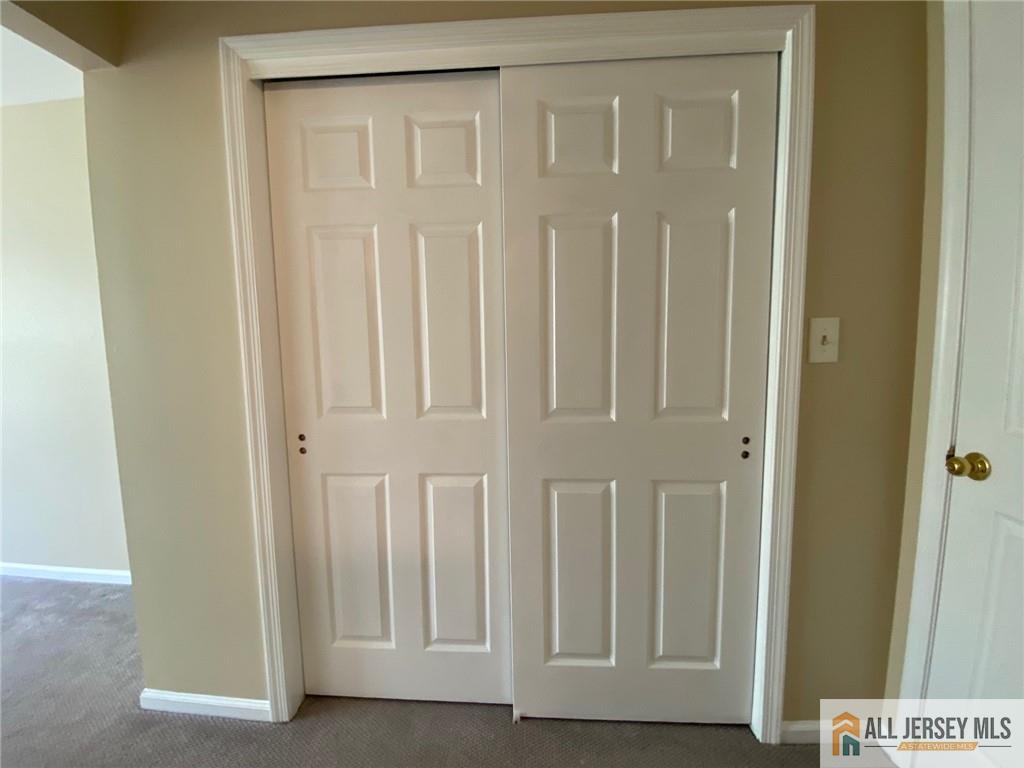 121 Waterford Drive Image 3