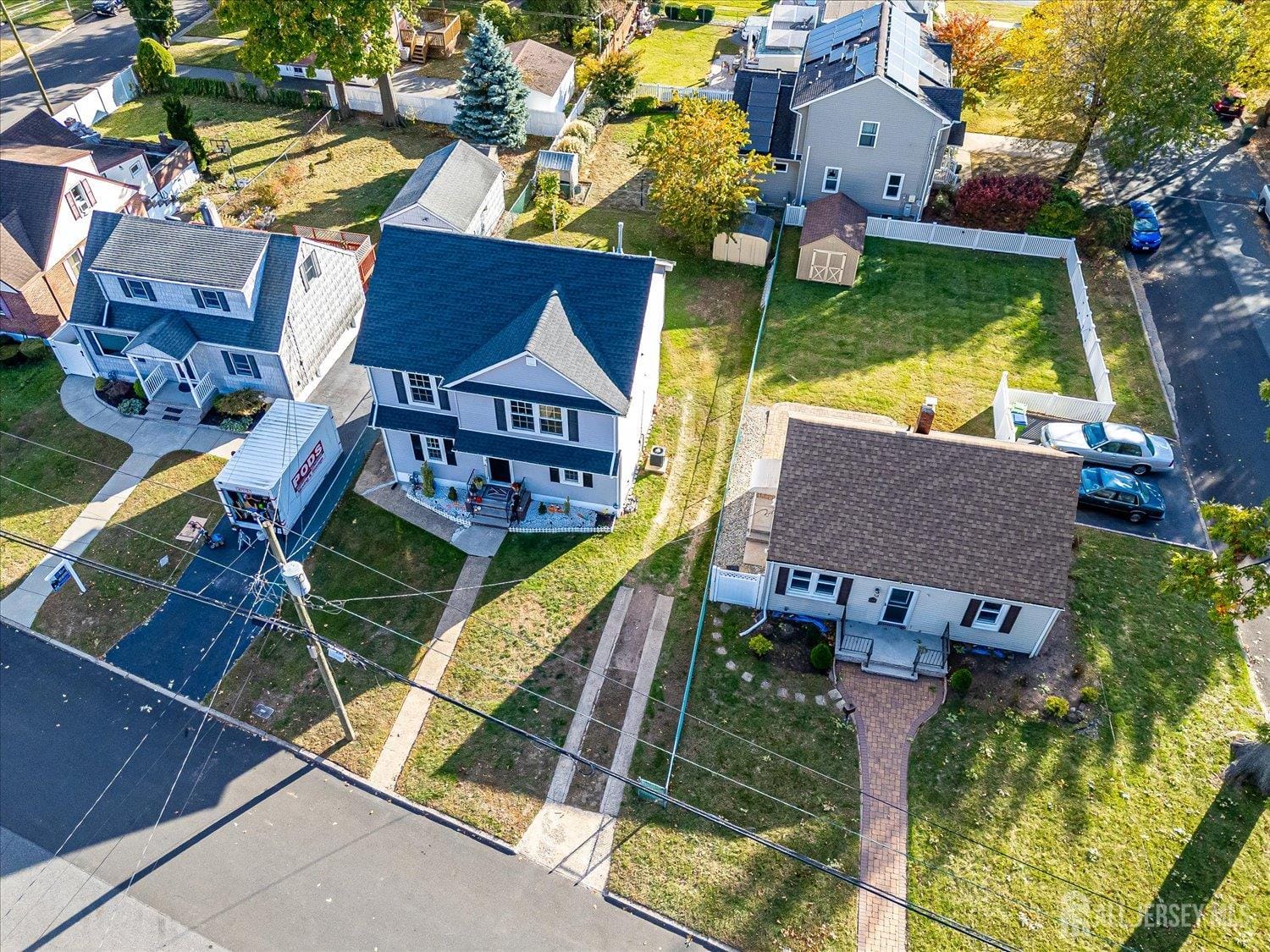 191 Hoover Avenue Image 4