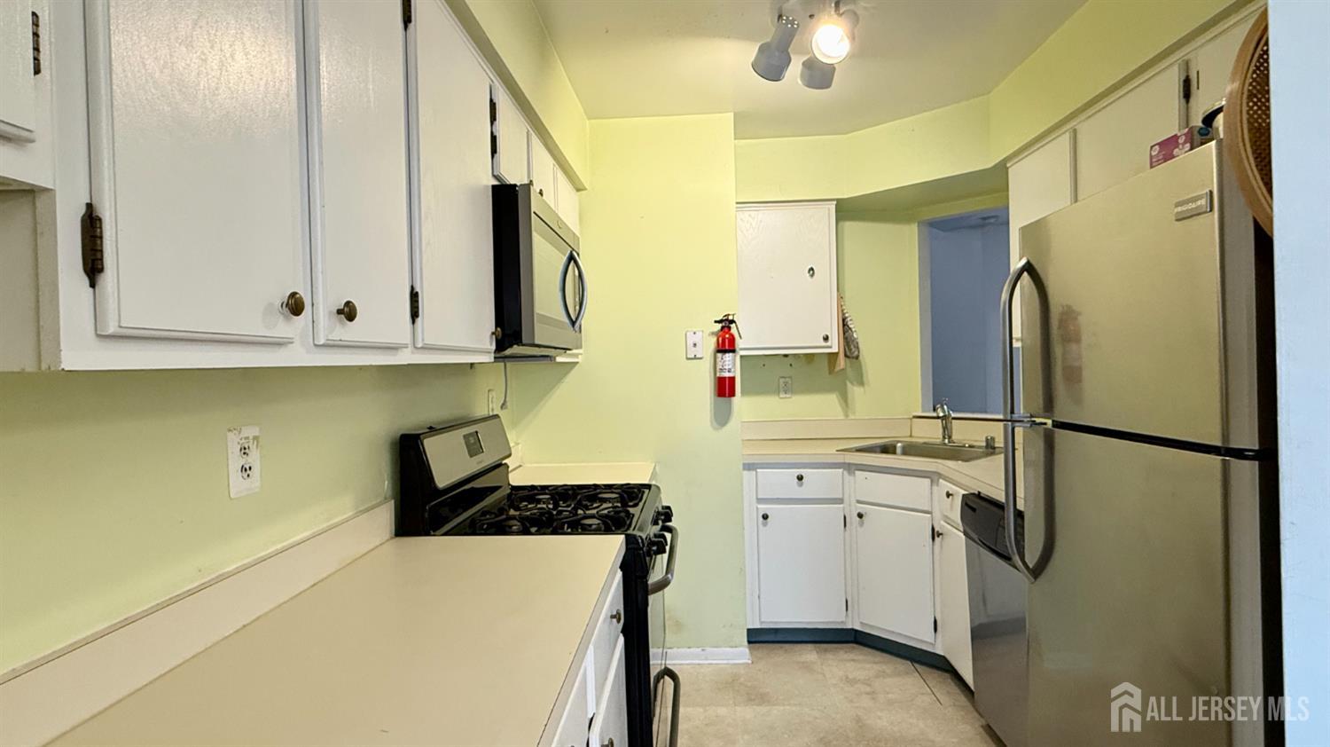 1150 Schmidt Lane, North Brunswick, NJ, 08902 image 10