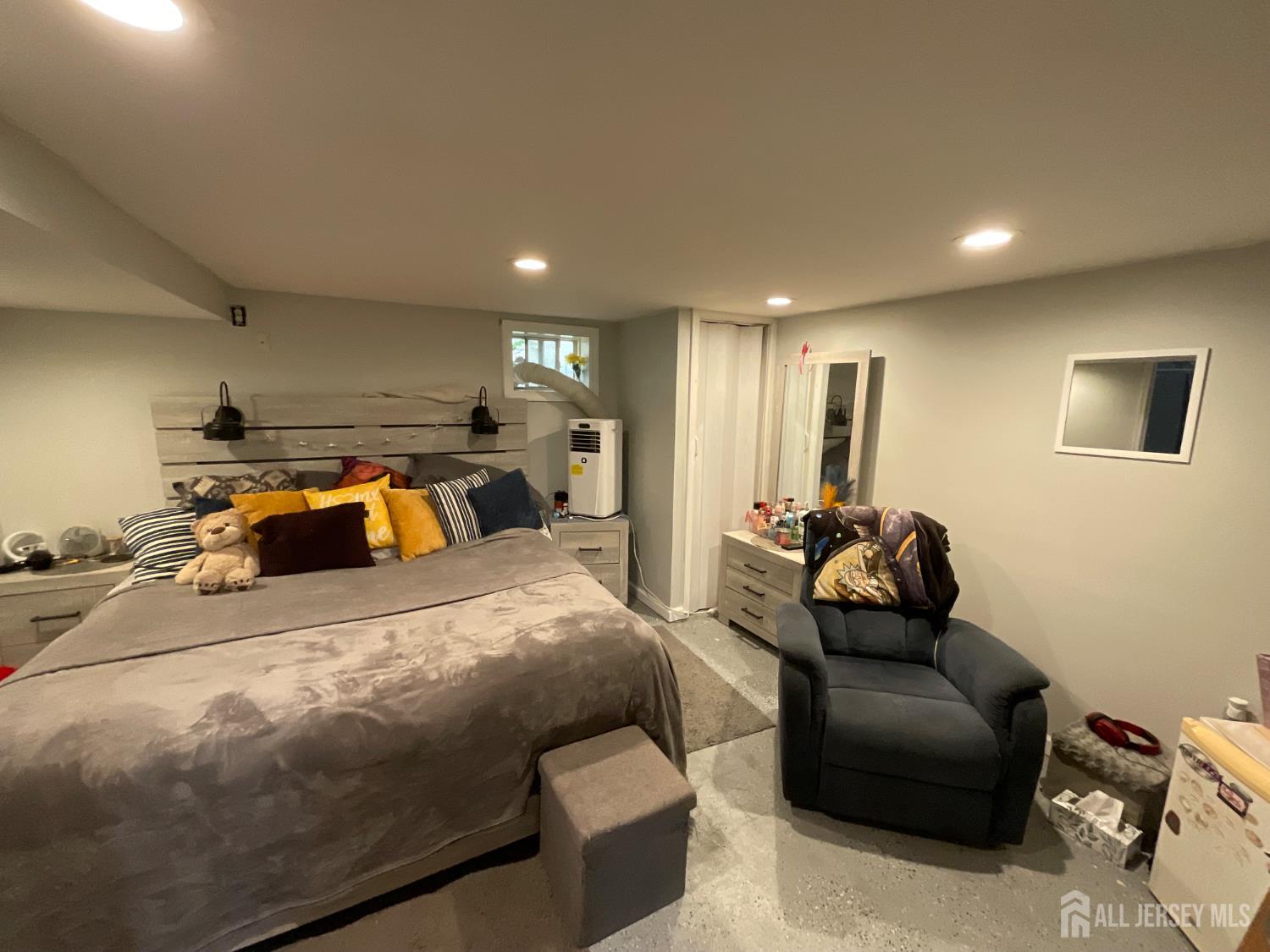 741 Bordentown Avenue, Sayreville, NJ, 08879 image 10