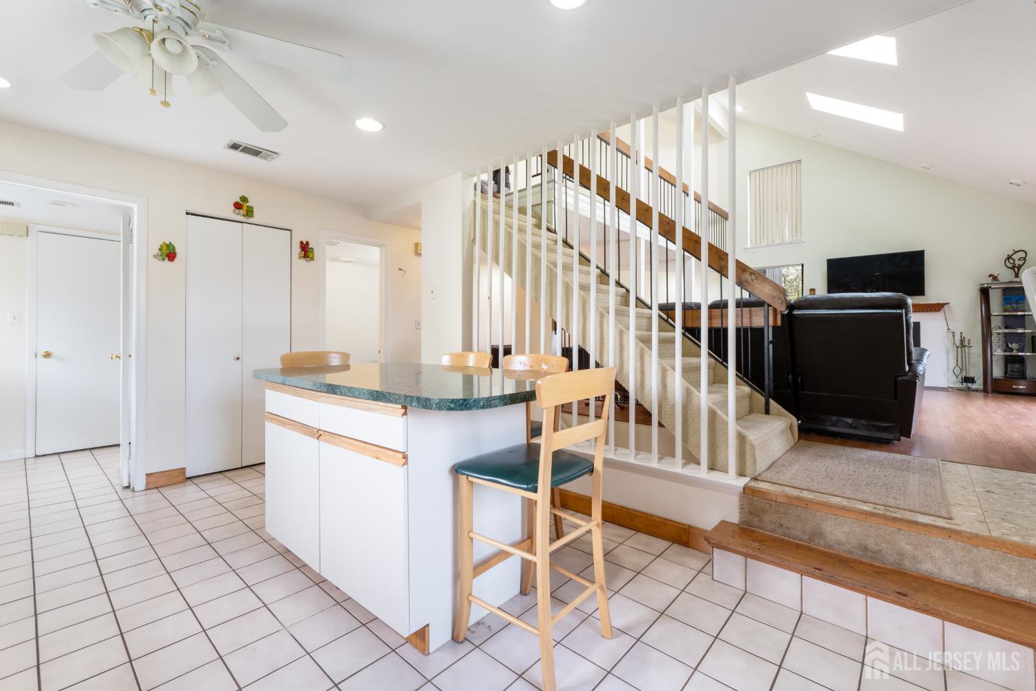 154 Westgate Drive, Edison, NJ, 08820 image 16