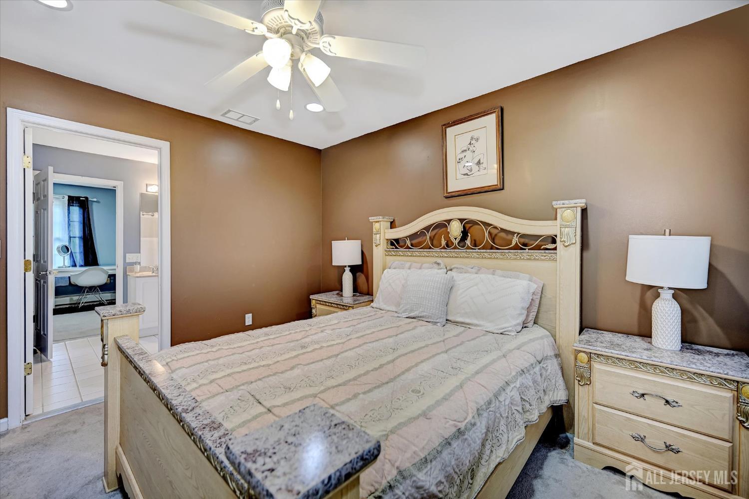 10 MILFORD Court, Edison, NJ, 08820 image 36