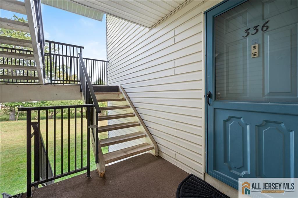 336 Lancaster Court 2336 Image 3