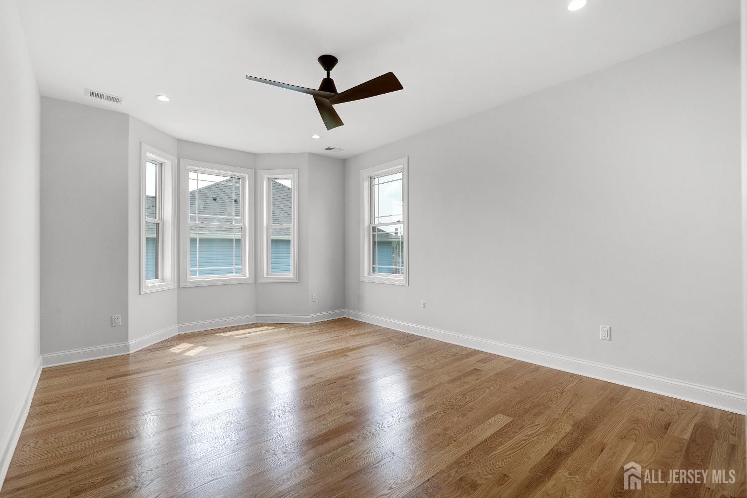 9 Links Drive, Edison, NJ, 08820 image 56