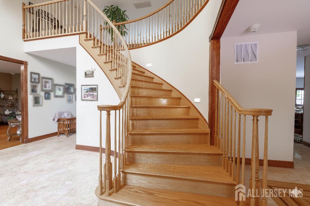 27 Parkwood Lane, Bernards, NJ, 07920 image 44