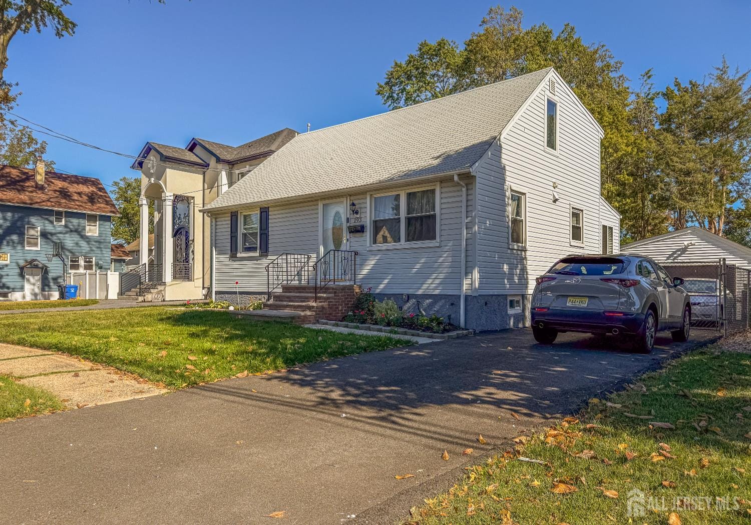 193 Old Road, Sewaren, NJ, 07077 image 25
