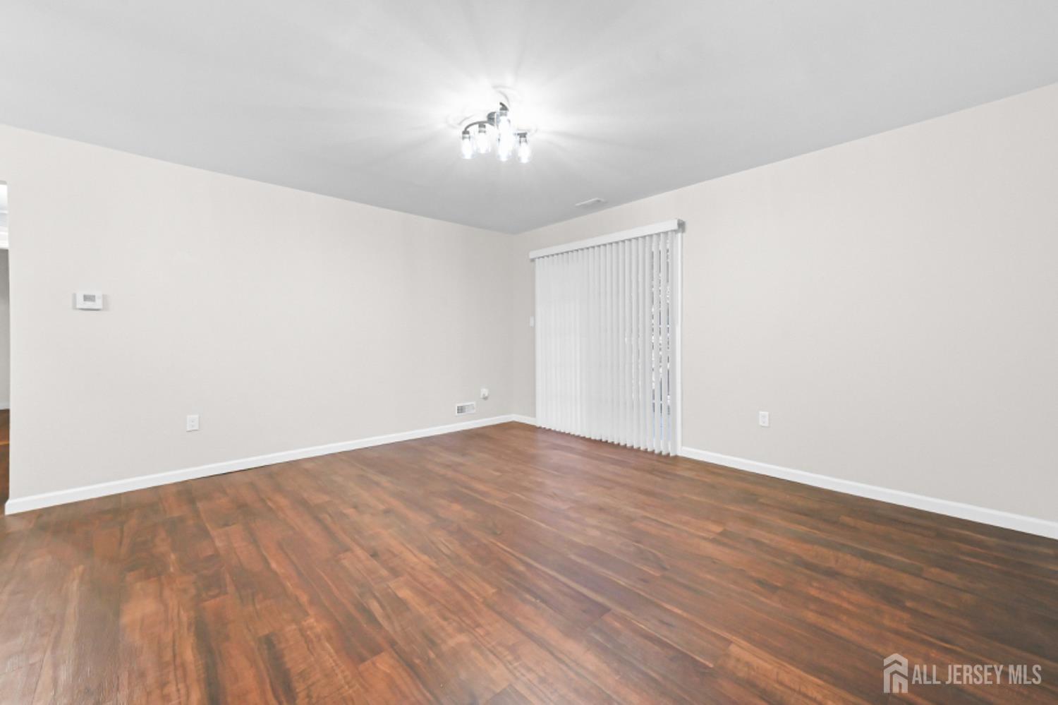 1301 Commons Drive Image 5