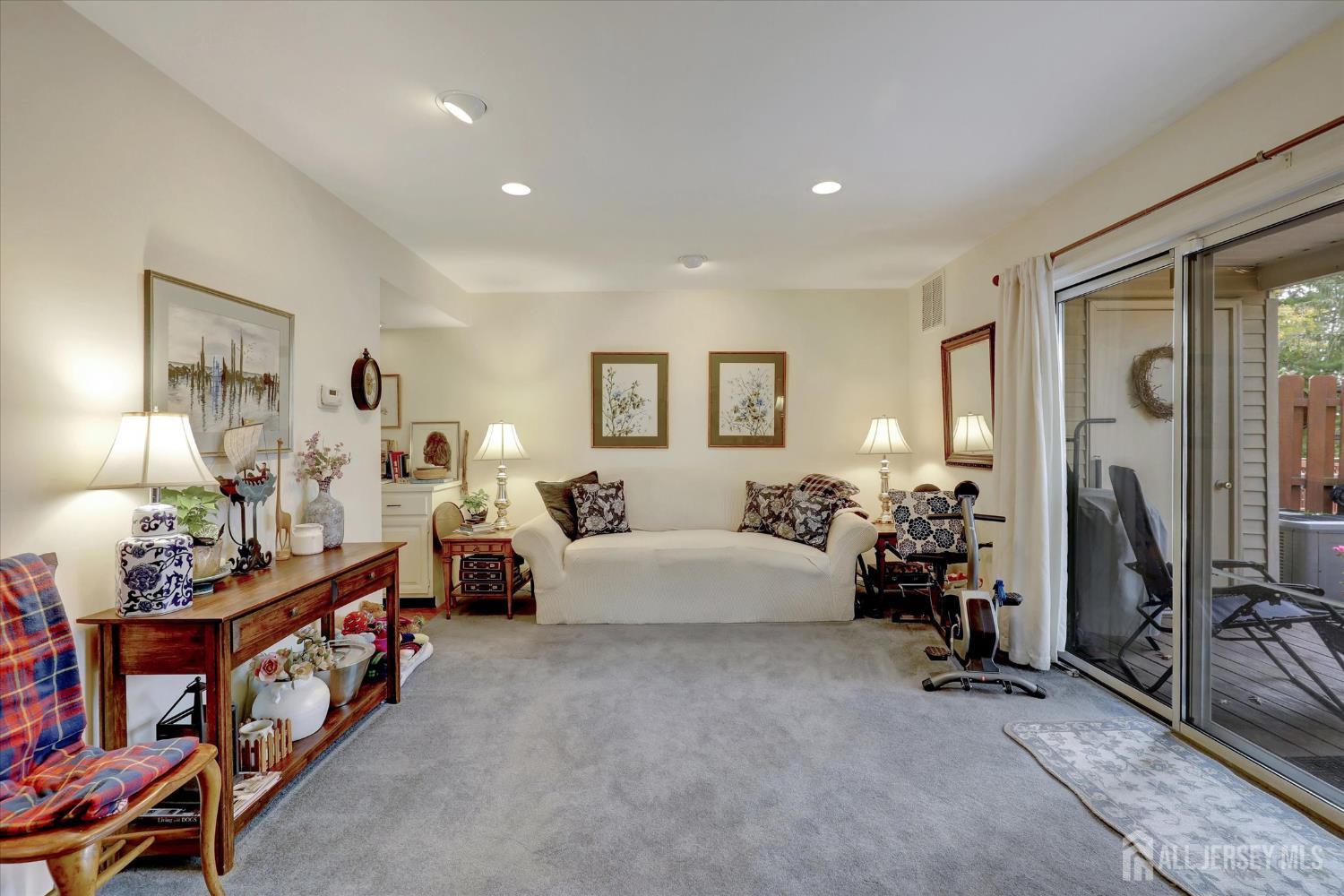 288 Bishop Court, Old Bridge, NJ, 08857 image 13