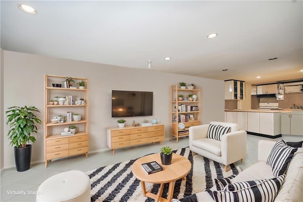 11 Bolivar Street, Staten  Island, New York, 10314 image 16