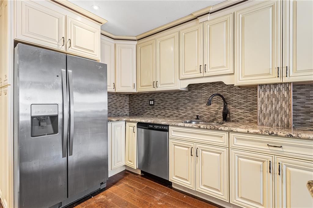 52 Francine Court A, Staten  Island, New York, 10306 image 14