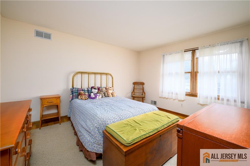 12 W Clark Place, Colonia, NJ, 07067 image 25