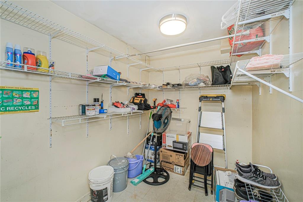 119 Skyline Drive, Staten  Island, New York, 10304 image 16