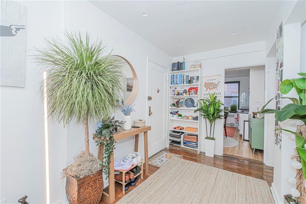 2140 Knapp Street 5H, Brooklyn, New York, 11229 image 8