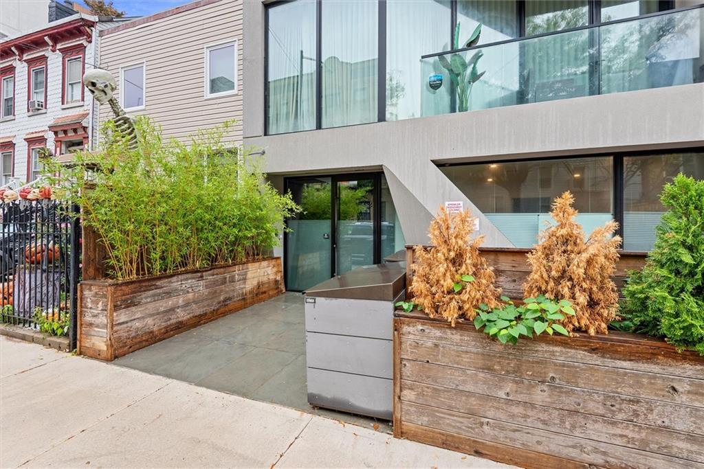 205 Freeman Street 2A, Brooklyn, New York, 11222 image 22