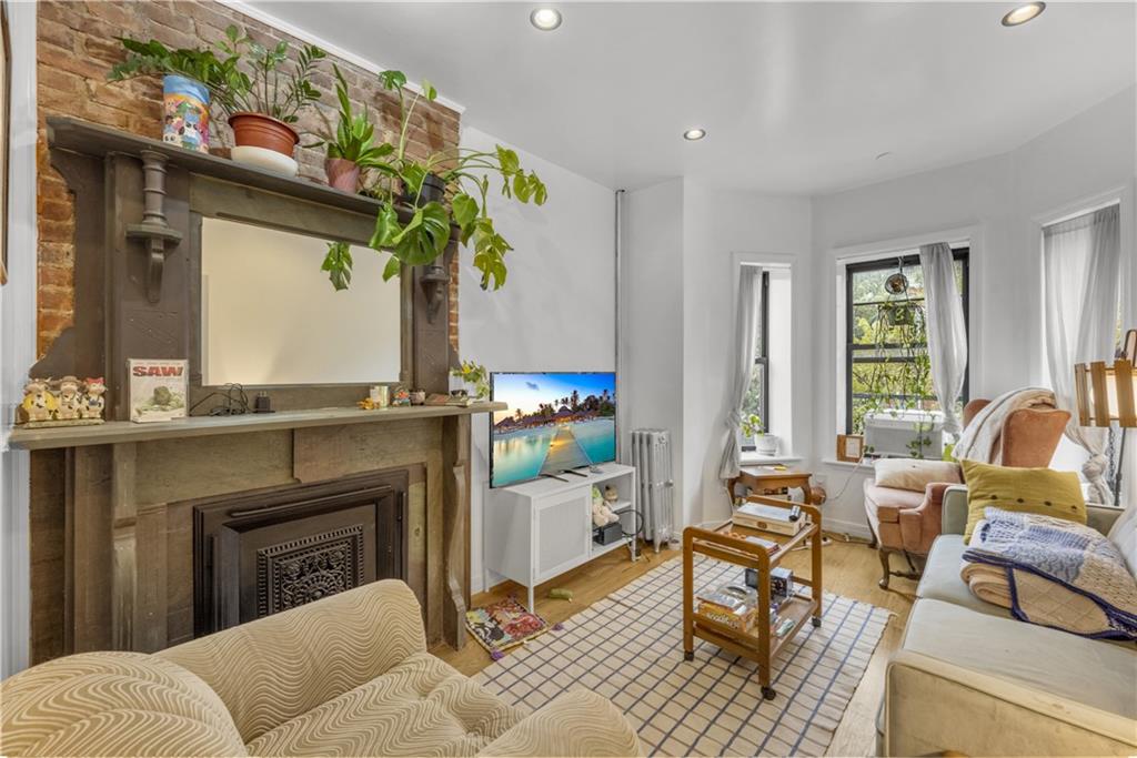 697 Jefferson Avenue, Brooklyn, New York, 11221 image 15