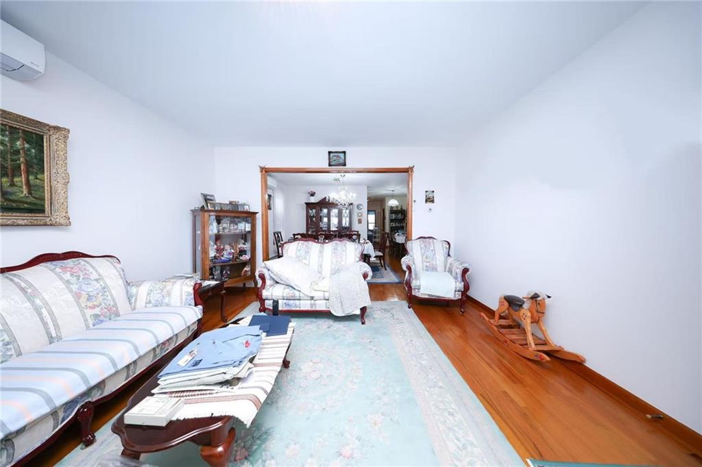 25 Battery Avenue, Brooklyn, New York, 11228 image 21