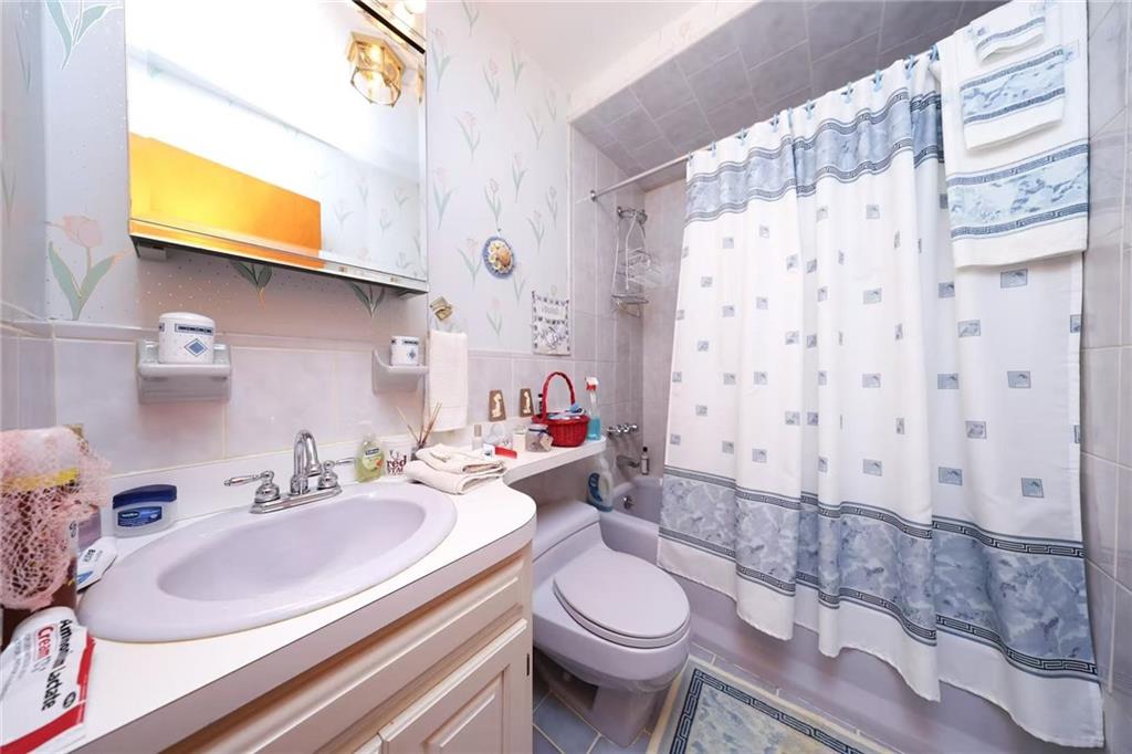 25 Battery Avenue, Brooklyn, New York, 11228 image 23