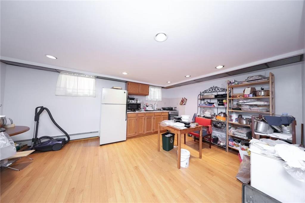 25 Battery Avenue, Brooklyn, New York, 11228 image 26