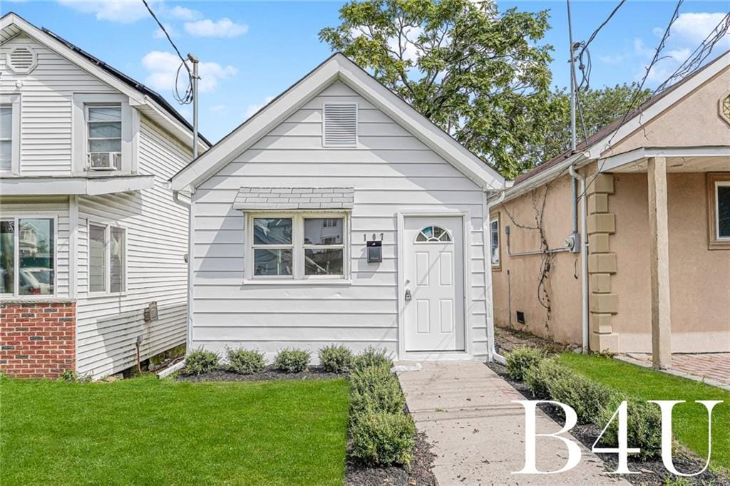 107 Mapleton Avenue Image 1