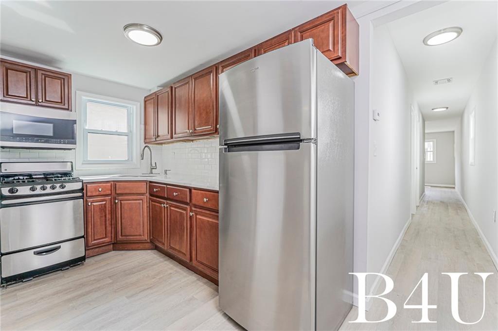 107 Mapleton Avenue, Staten  Island, New York, 10306 image 11