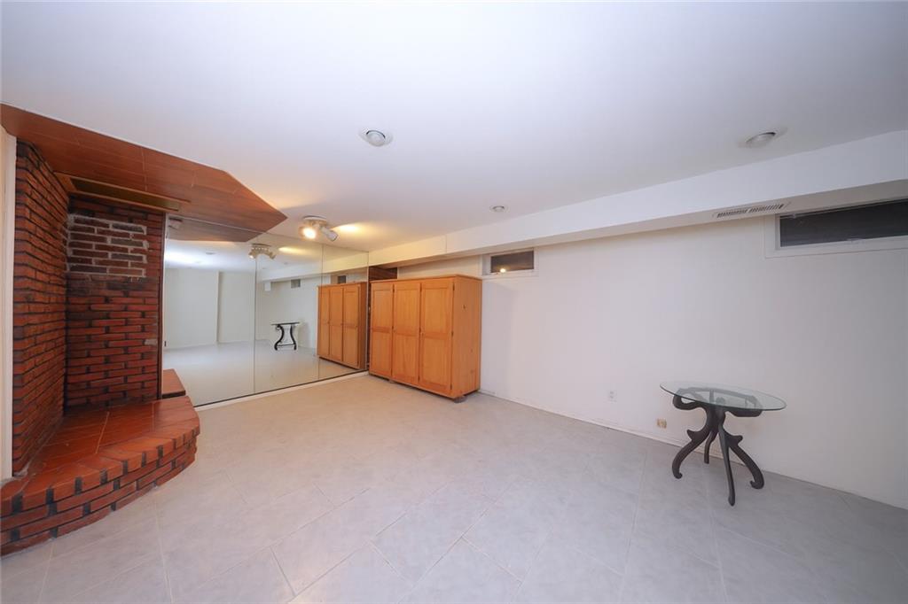 25 Berry Avenue, Staten  Island, New York, 10312 image 10