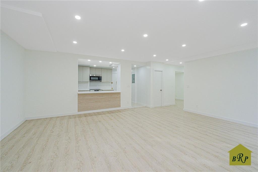 2815 Ocean Parkway L23, Brooklyn, New York, 11235 image 15