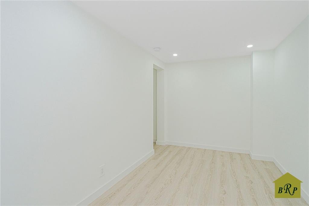 2815 Ocean Parkway L23, Brooklyn, New York, 11235 image 23